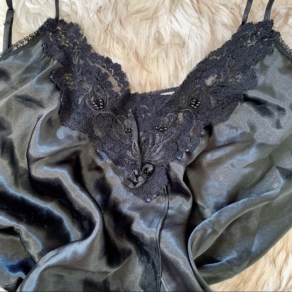 Vintage Go Softly black satin  split front chemise slip - Picture 2 of 3